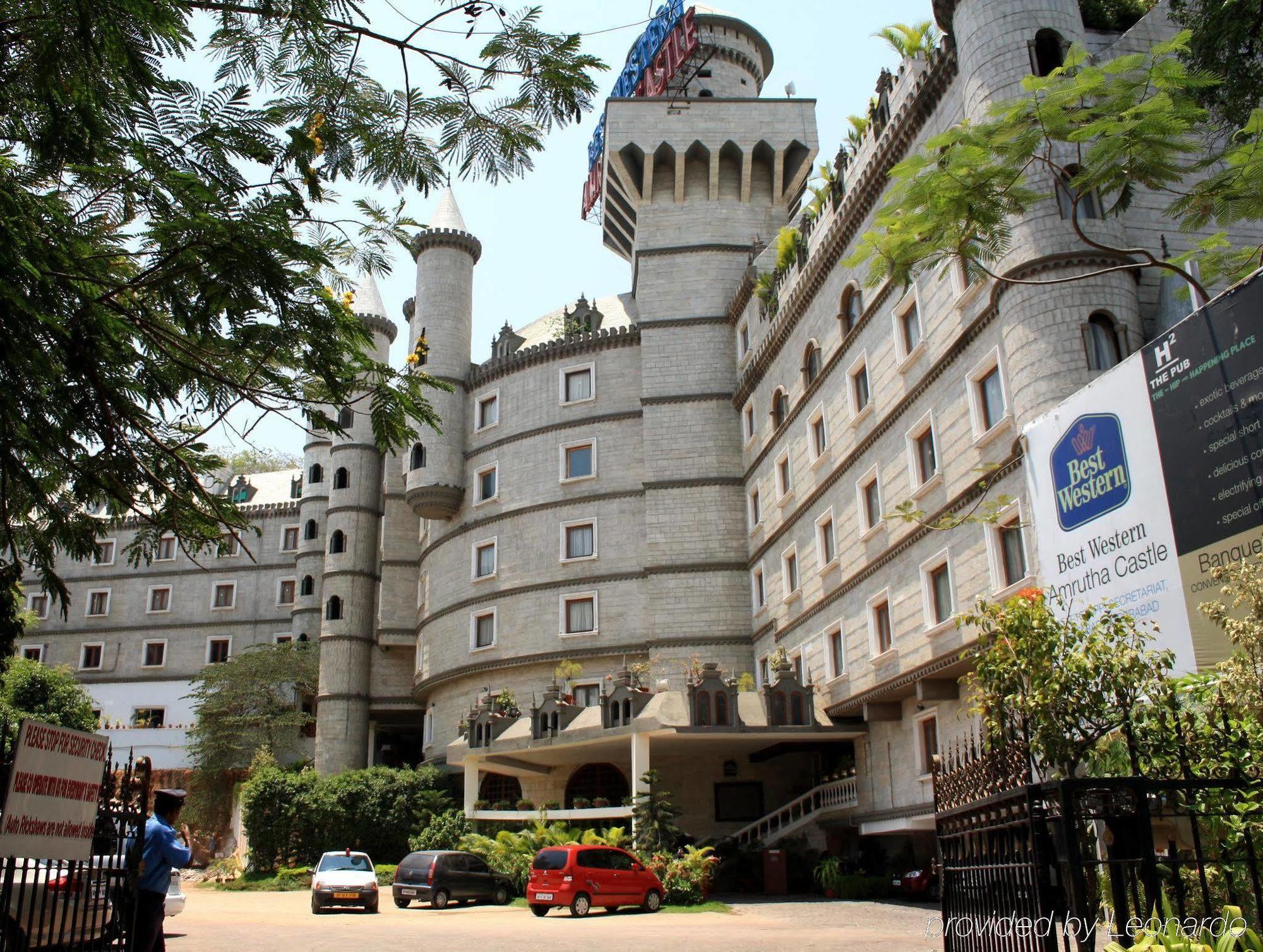 Best Western Amrutha Castle Hyderabad Bagian luar foto