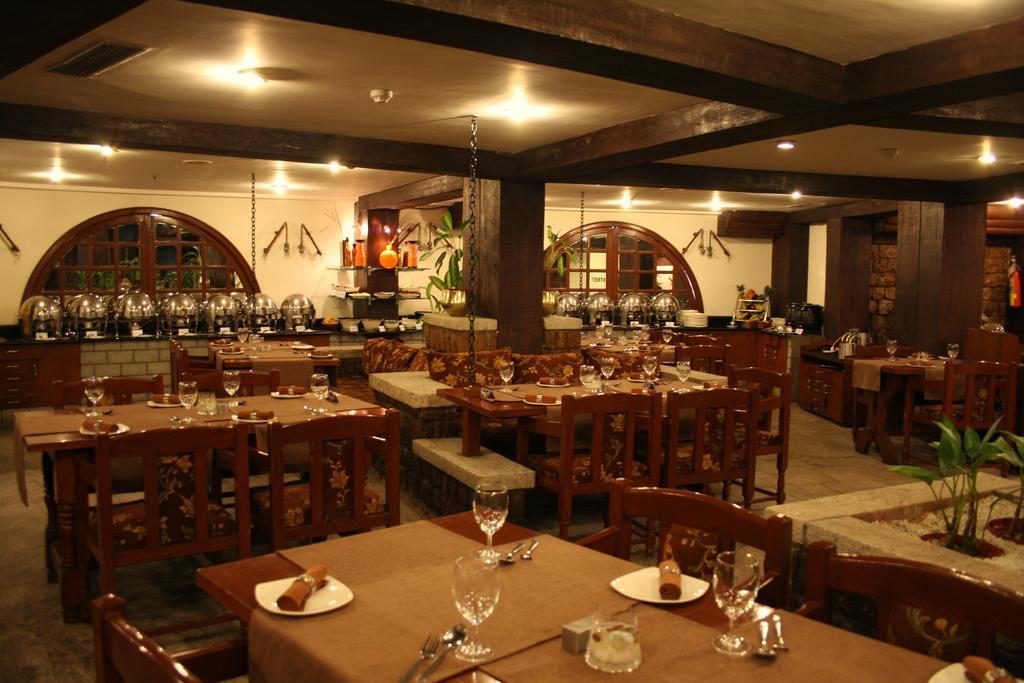 Best Western Amrutha Castle Hyderabad Bagian luar foto